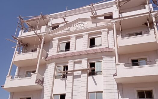 شقة للبيع 190 م استلام فوري بالتجمع الخامس